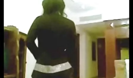 華やかに欧州レズビアンの若手リック ギャル の えろ 動画