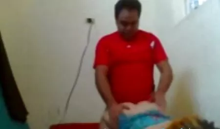 彼はマッサージが、このslutた彼ディック えろ 動画 スレンダー